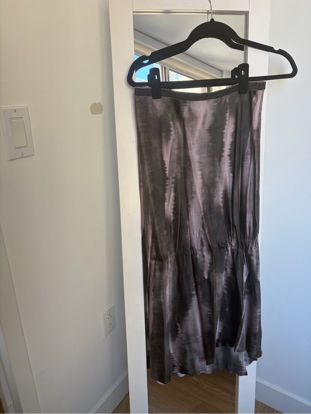 Go by GoSilk 100% Silk Gray Tie Dye Maxi Skirt Size S